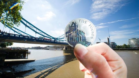 Looming hard Brexit pushes Pound further down hard brexit