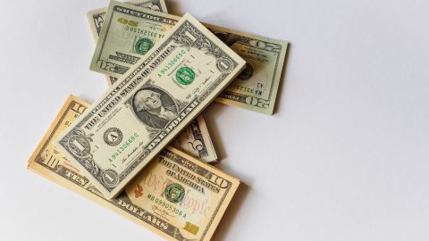 Corporate earnings provide tailwind  – Update from the Investment Division