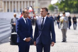 Élysée Palace under pressure: who is the real victim of the political stalemate in France?