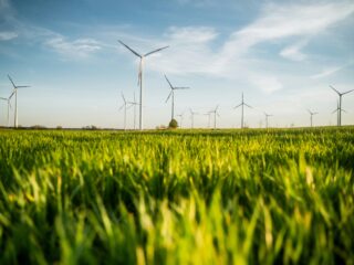 Speed to power: Why Cleantech equities keep catching up Speed to power: Why Cleantech equities keep catching up