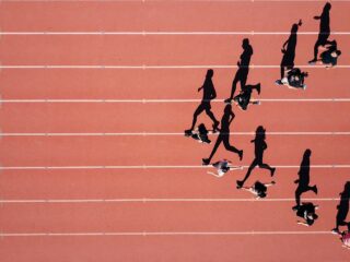 Between the gold rush and AI hype: what can we expect on the home stretch of 2025?
