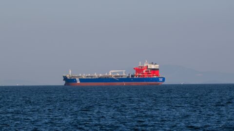 Prospect of a prolonged closure of the Strait of Hormuz sends oil prices rising again